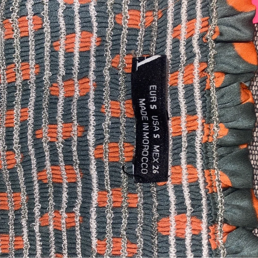 Zara Polka Dot Peplum Cami Top - Green with Orange Dots - Picture 7 of 7